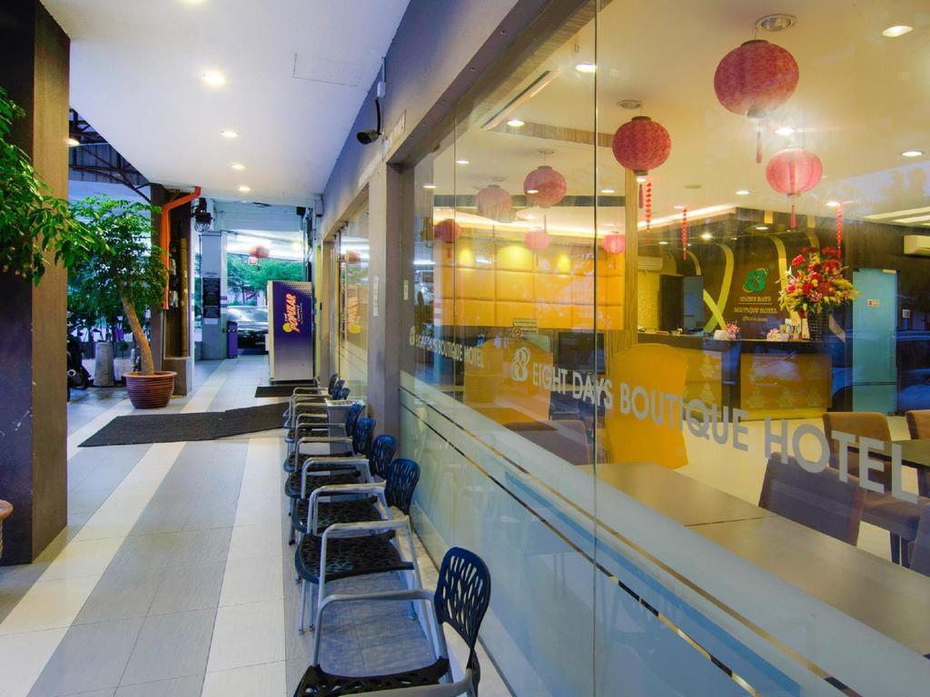 Eight Days Boutique Hotel - Mount Austin Johor Bahru Dış mekan fotoğraf